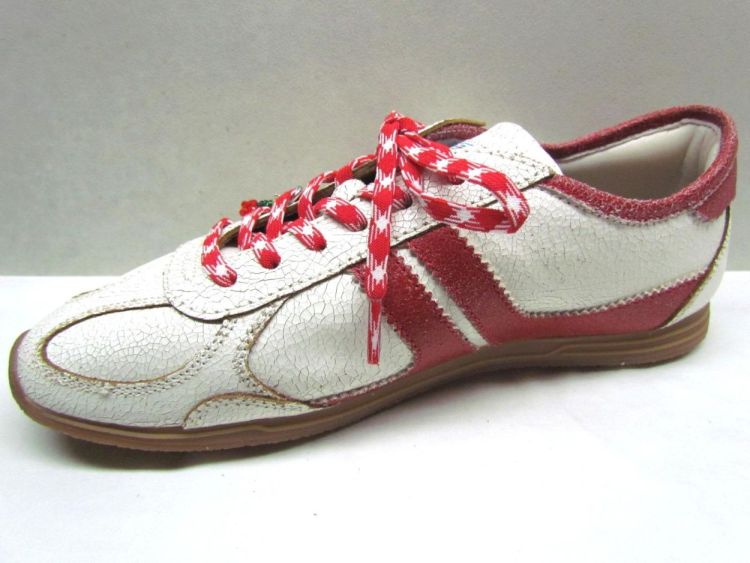 MRP VETERSCHOEN (Korea) - De Gouden Schoe